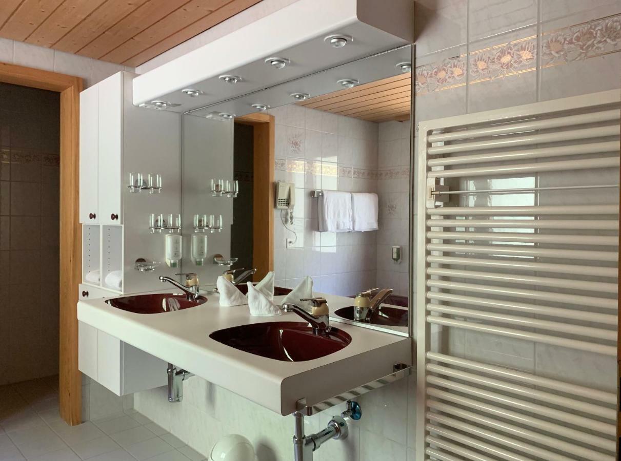 Hotel Huldi Adelboden Eksteriør bilde